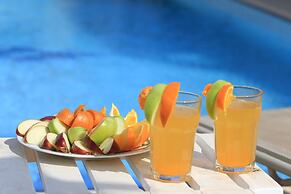 SeaBreeze Villas with Private Pool by TrulyCyprus