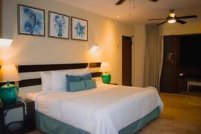 Grand Marina Hotel