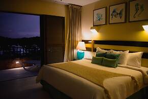 Grand Marina Hotel