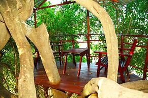 Lake Villa Resort