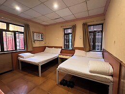 Kowloon New Hostel