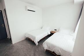 White Loft Hotel