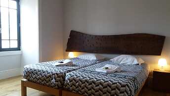 Nice Way Porto Hostel
