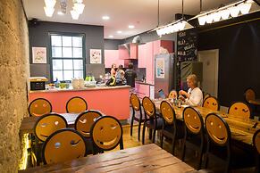 Nice Way Porto Hostel