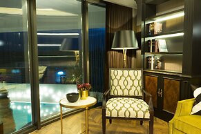 DoubleTree by Hilton Hotel Izmir Airport