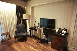 DoubleTree by Hilton Hotel Izmir Airport