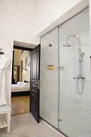 Roma Luxus Hotel