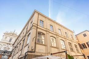 Roma Luxus Hotel