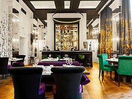 Roma Luxus Hotel
