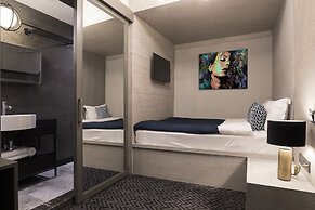 Nabu Hotel