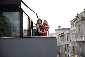 Nabu Hotel
