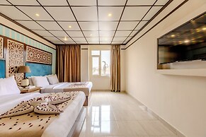 Great Pyramid Inn