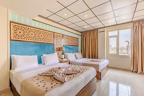 Great Pyramid Inn