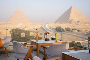 Great Pyramid Inn