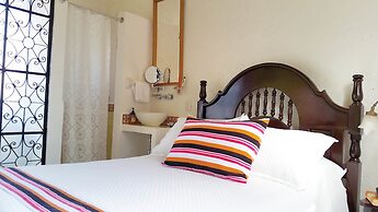 Casa de Zari B&B