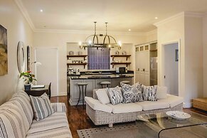 Admiralty Beach House