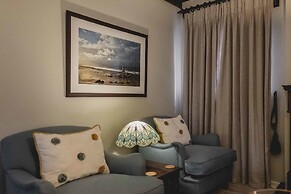 Admiralty Beach House
