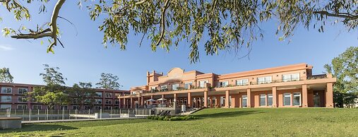 Howard Johnson by Wyndham Chascomus