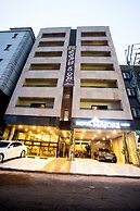 Hotel Major 2