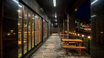 Haerian Hotel