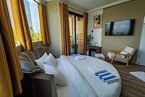 Bibee Maldives