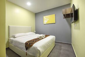 Grand Village Hotel