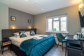 Croft Court Hotel