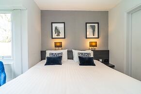 Croft Court Hotel