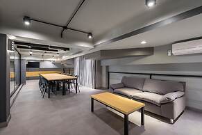 Milhouse Avenue - Hostel