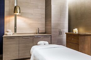 Wyndham Grand Clearwater Beach