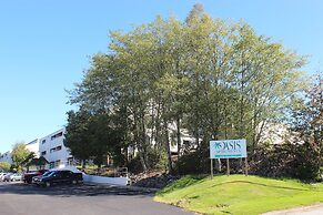 Oasis Apartments