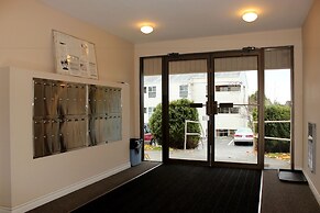 Oasis Apartments