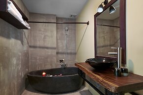 Monsoon Bassac Hotel