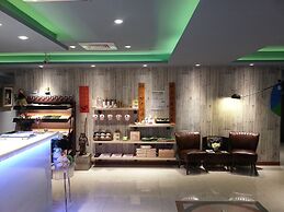 Macchi Hotel