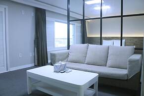 Ocean View Hotel