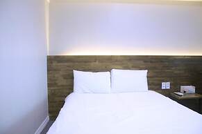 Ocean View Hotel