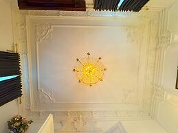 7th Heaven Vienna Center Apartments