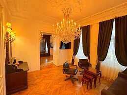 7th Heaven Vienna Center Apartments