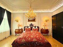 7th Heaven Vienna Center Apartments