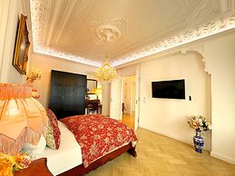 7th Heaven Vienna Center Apartments