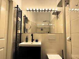 7th Heaven Vienna Center Apartments