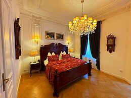 7th Heaven Vienna Center Apartments