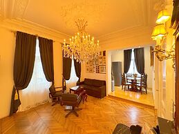7th Heaven Vienna Center Apartments