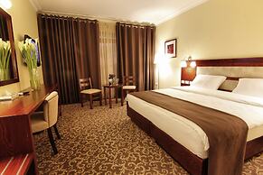 Saint Gabriel Hotel