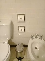 Factoria Hotel