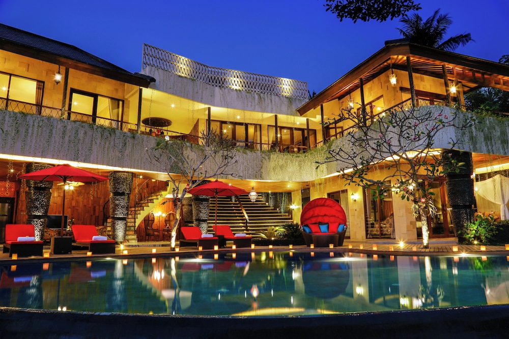 Villa Delmara At Balian Beach