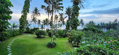 Villa Delmara At Balian Beach