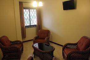 Arcton Apartments