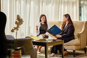 Golden Tulip Doha (Luxury City Hotel)