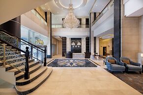 Golden Tulip Doha (Luxury City Hotel)